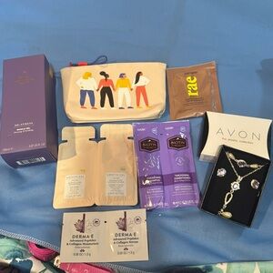 NEW Makeup 10pc Lot #18 Aromatherapy Full Sz, Ipsy Bag, Derma-e, Avon, Ess Z53